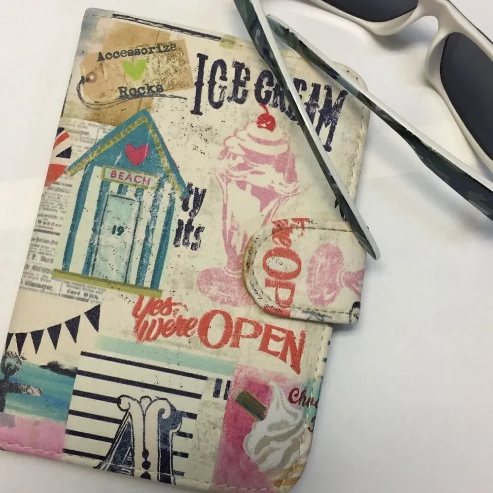 N/A wallet sunglasses